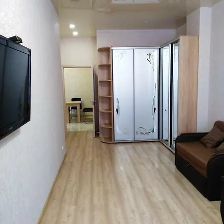 ул. макаренко 2а Apartment